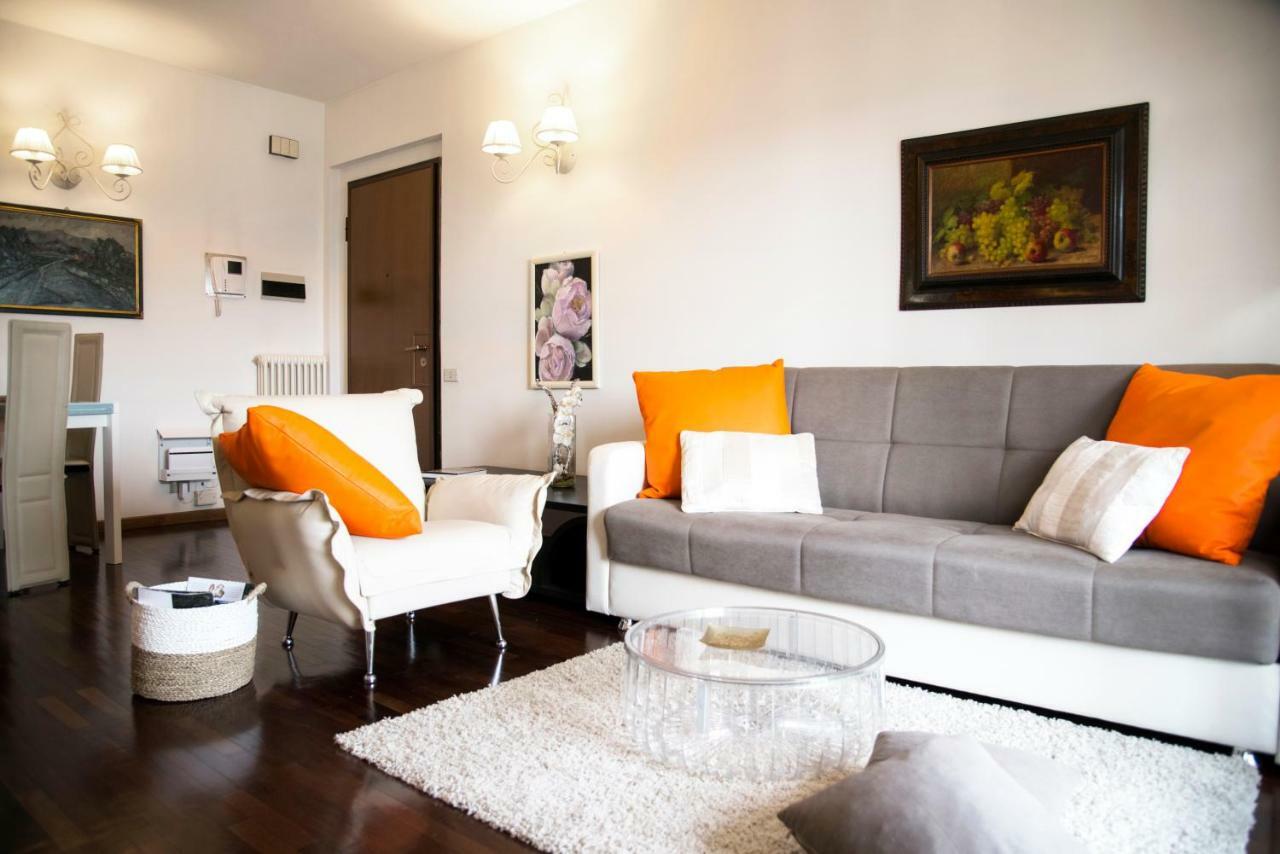 Chic Panoramic Apartment Bergamo Exterior photo